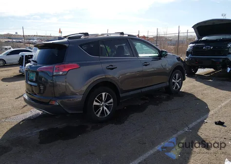 2017 Toyota Rav4 Xle из США, поврежденный, VIN 2T3RFREVXHW666112